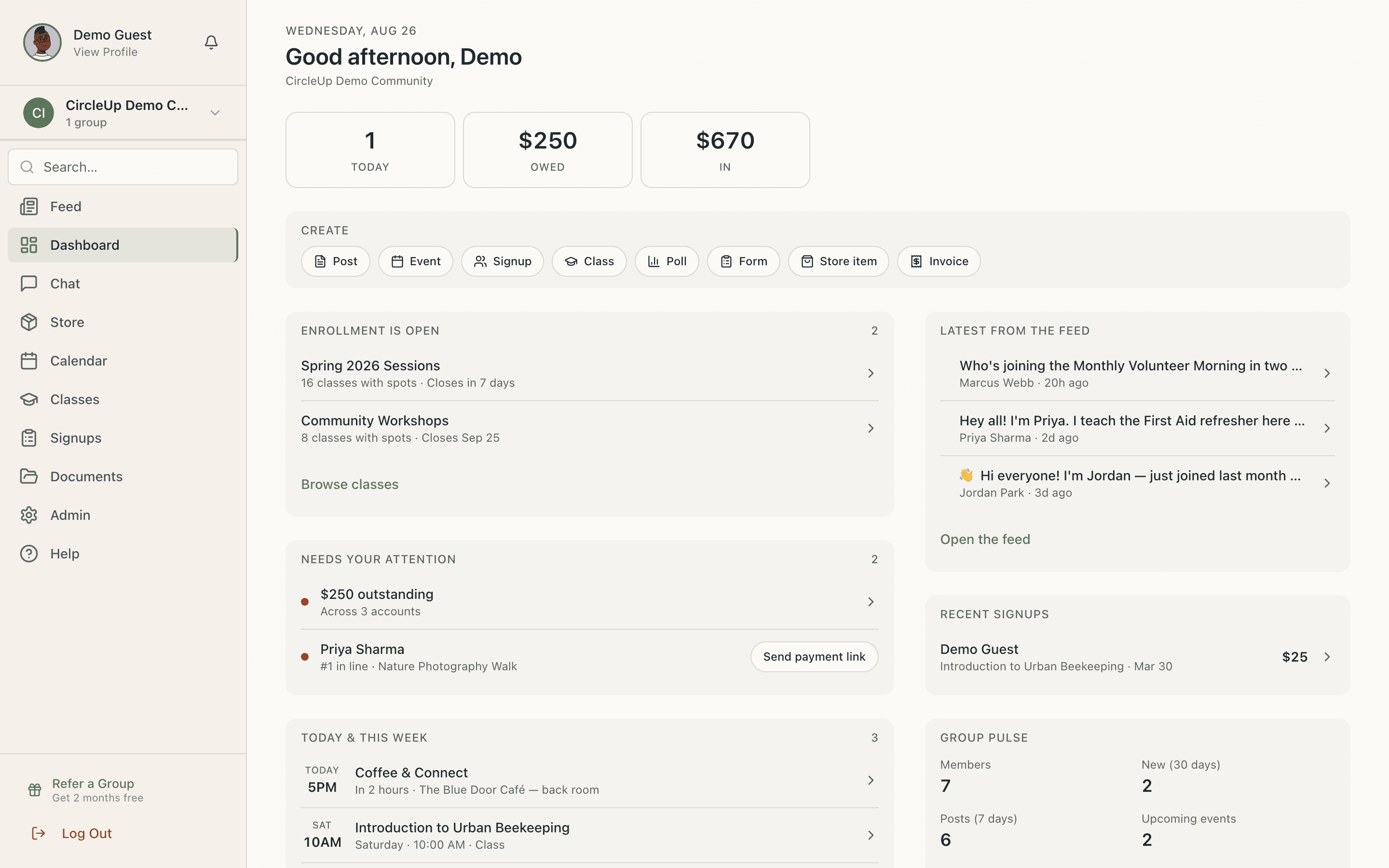 CircleUp dashboard showing open registration, outstanding balances, and the week ahead